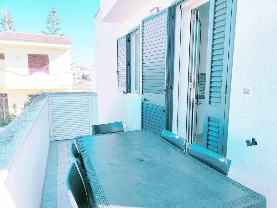 Appartamento Trilocale Girasole 1p e pp a pochi passi dal mare del Salento Torre San Giovanni Ugento Esterno foto